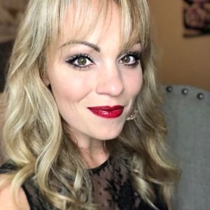 Meet your Posher, Catherine